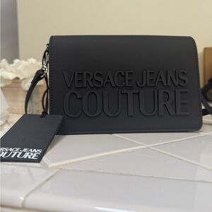 NWT Versace Jeans Couture Crossbody Black Belt Bag With Dust Bag